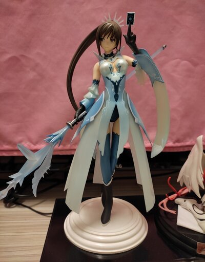 Shining Blade